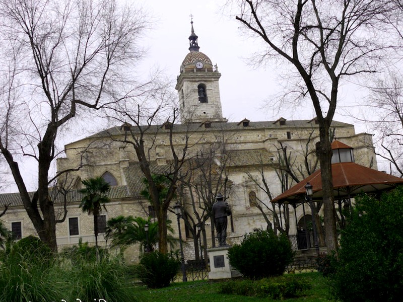Catedral de Santa Maria del Prado que descubrir