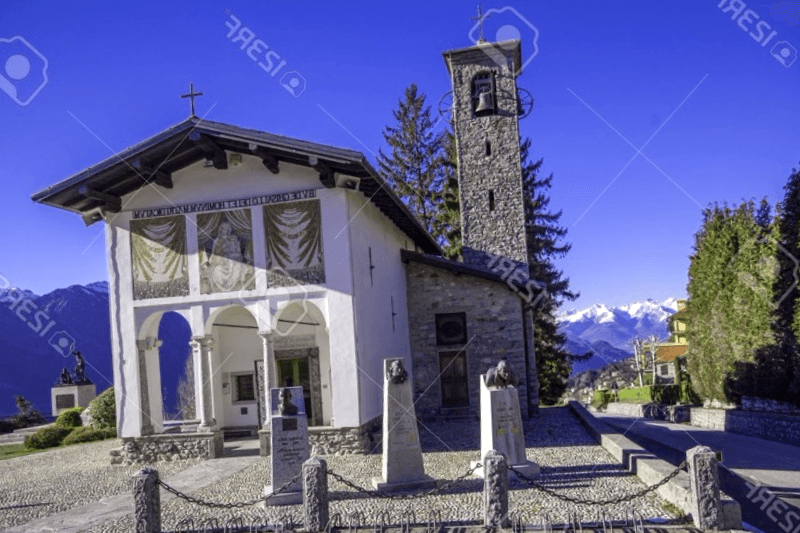 Conocer Italia y maravillarse de Iglesia Madonna dei Ghisallo