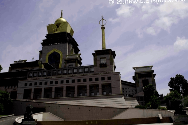 Visitar Taiwan y descubrir de Monasterio de Chung Tai Chan