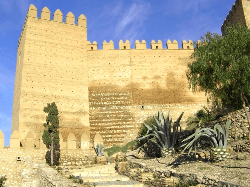 Conocer España y maravillarse de Alcazaba de Almeria
