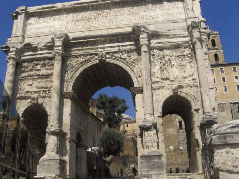 Que visitar en Arco de Septimio Severo