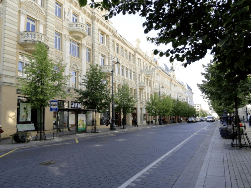 Conocer Hungria y descubrir de Avenida Andrassy