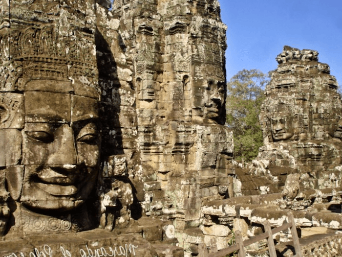 Visitar Camboya y maravillarse de Bayon Temple