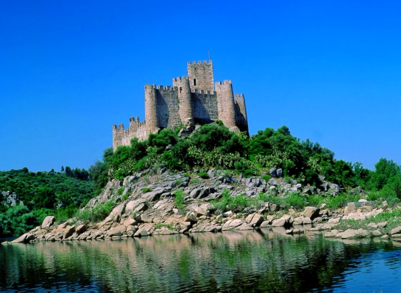 Castillo de Almourol que ver