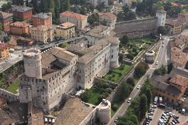 Visitar Italia y maravillarse de Castillo del Buonconsiglio