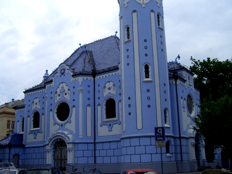 Iglesia de Santa Isabel que debemos ver
