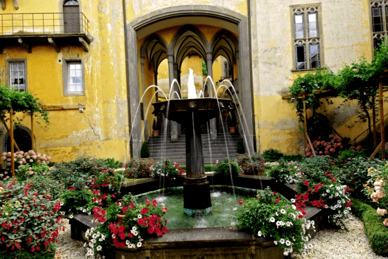 Jardines del castillo Stolzenfels que ver
