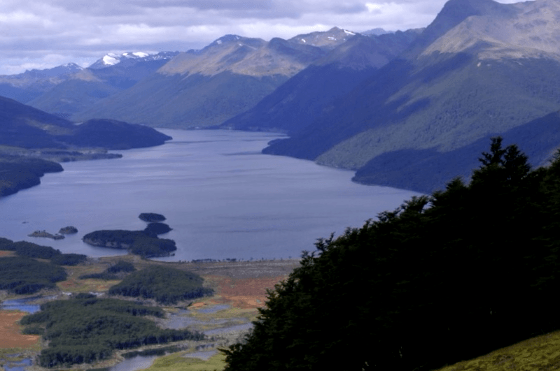 Ver Chile y maravillarse de Lago Deseado