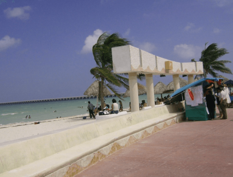 Visitar Mexico y descubrir de Malecon de Puerto Progreso