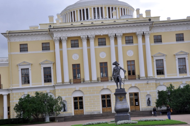 Ver Rusia y maravillarse de Palacio Pavlovsk