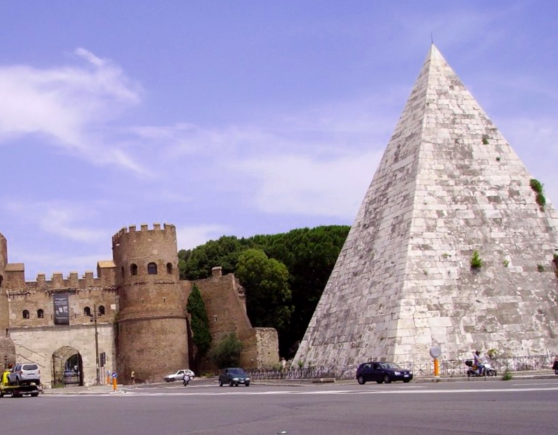 Piramide de Cestia que visitar