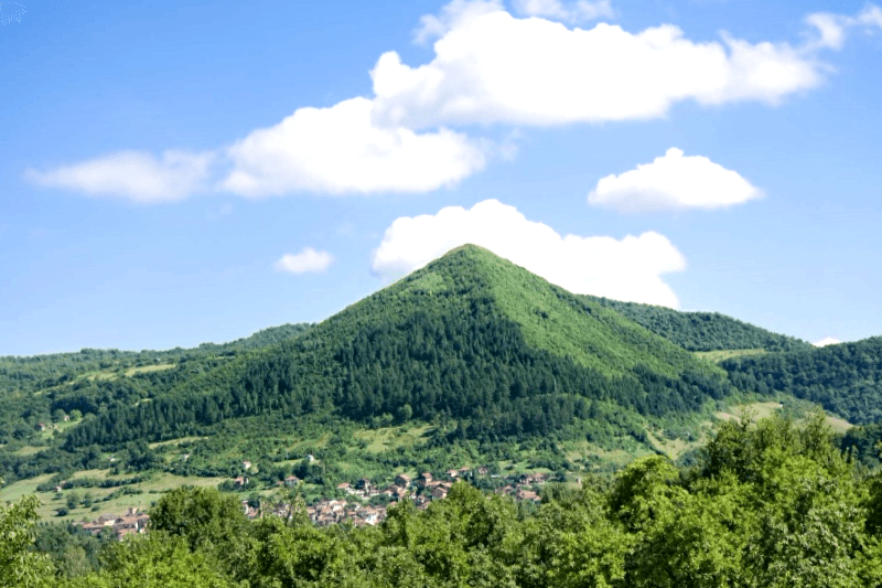 Piramides de Bosnia que descubrir