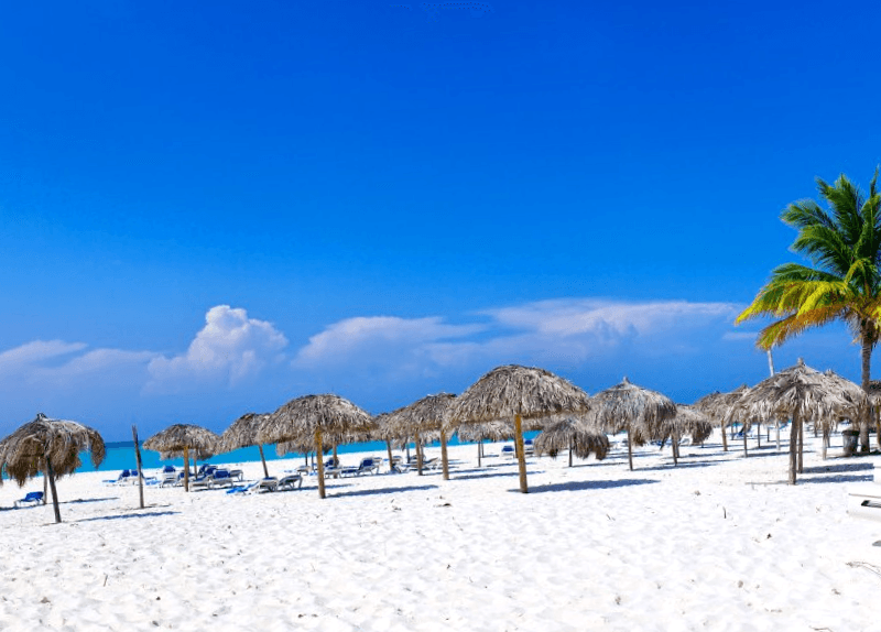 Ver Cuba y maravillarse de Playa Paraiso