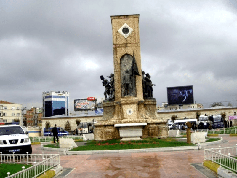 Ver Turquia y maravillarse de Plaza Taksim