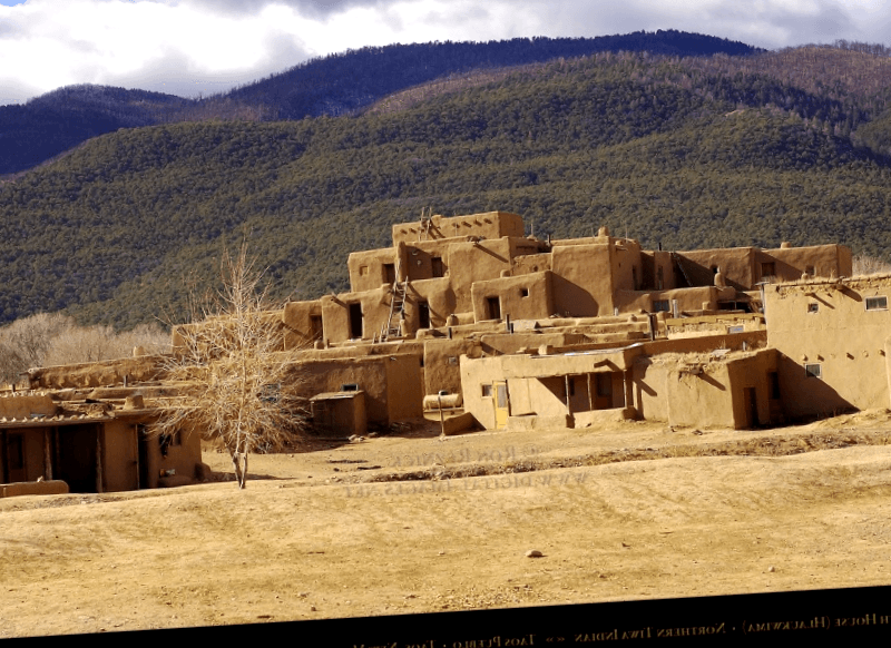Conocer Estados unidos y maravillarse de Pueblo de Taos