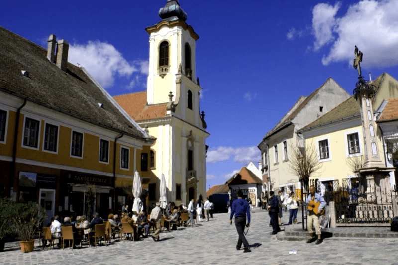 Visitar Hungria y descubrir de Szentendre