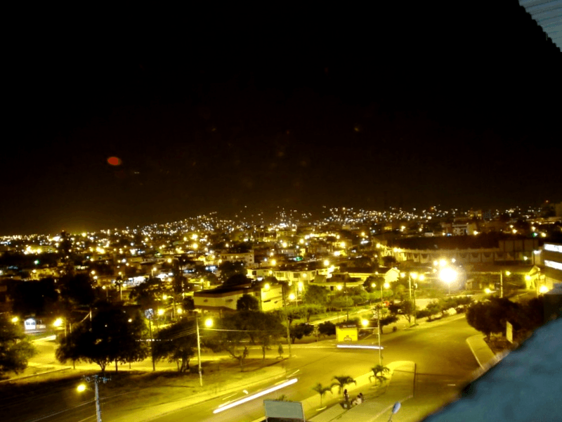 Que ver en Vista nocturna de Portoviejo